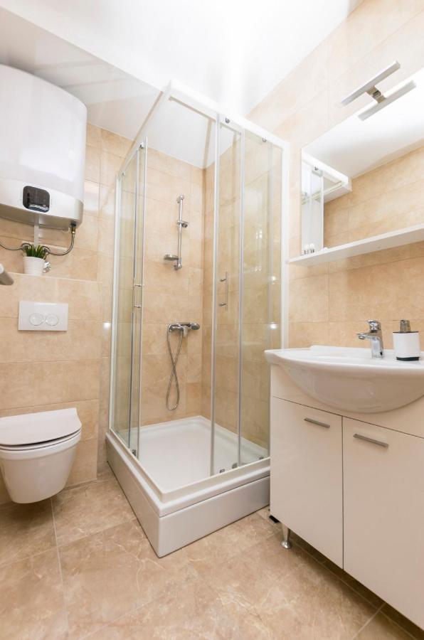 Apartments And Rooms Adriatic Suites Sibenik Exterior photo